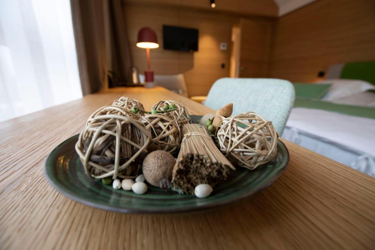 B-Lodge Boutique Hotel Louvain-la-Neuve Bagian luar foto