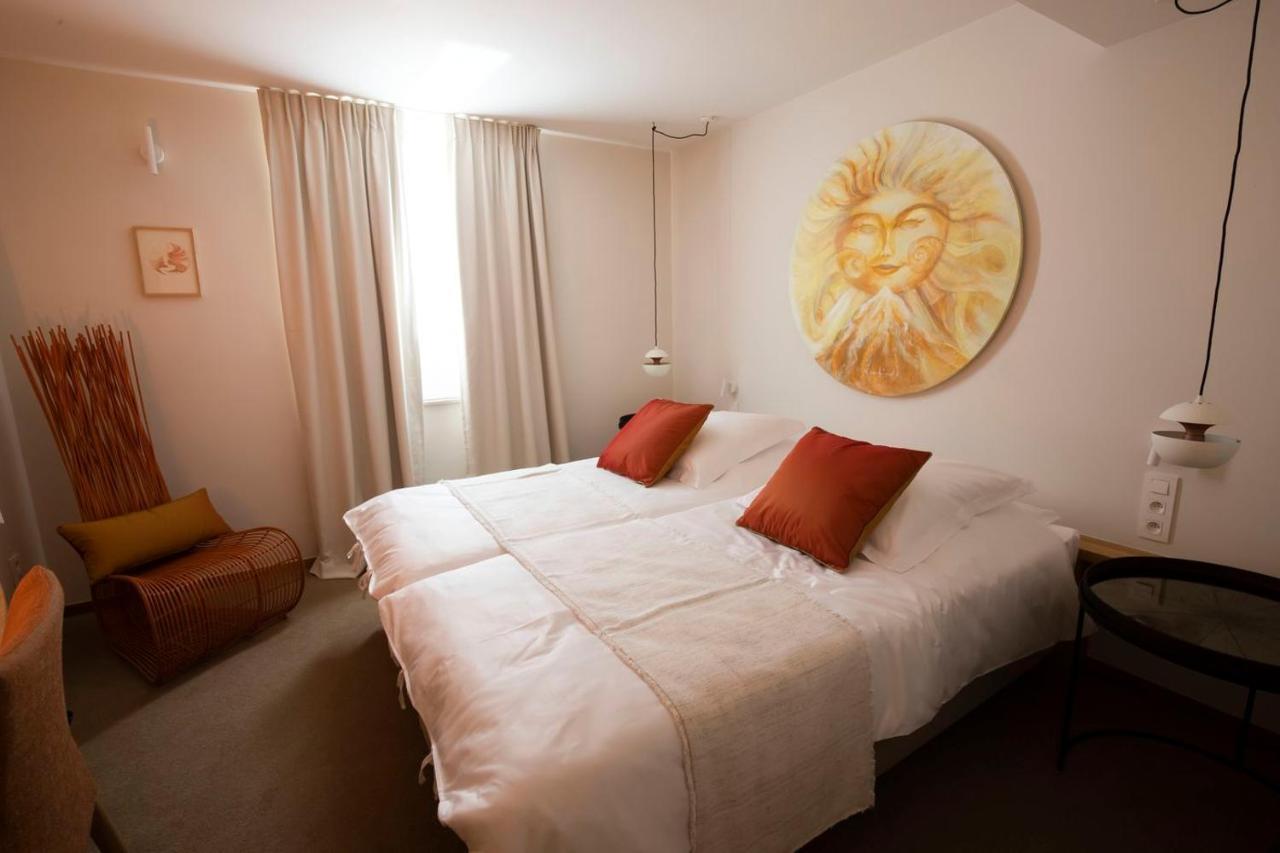 B-Lodge Boutique Hotel Louvain-la-Neuve Bagian luar foto